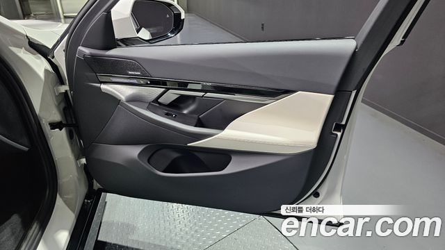 BMW 5 Series (G60) 520i M Sport 2024 — фото 24
