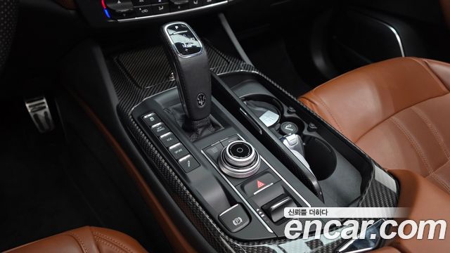 Maserati Levante 3.0 AWD GranSport 2020 — фото 9