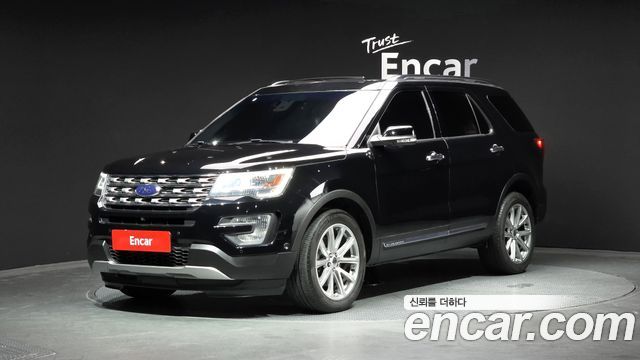Ford Explorer 2.3 Limited 4WD 5th