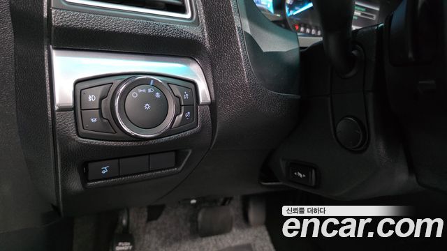 Ford Explorer 2.3 Limited 4WD 5th 2017 — фото 19