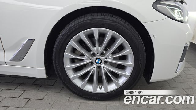 BMW 5 Series (G30) 520i Luxury 2021 — фото 21