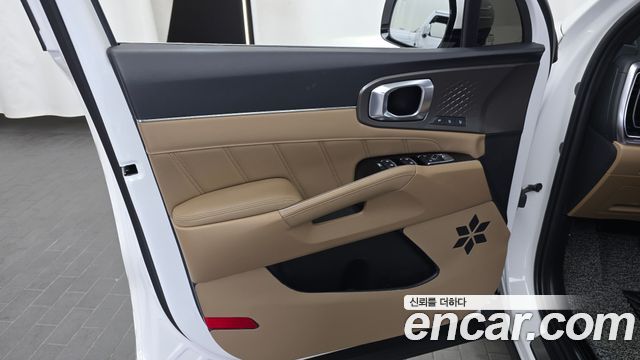 Kia Sorento (IV) HEV 1.6 4WD Signature 2024 — фото 24