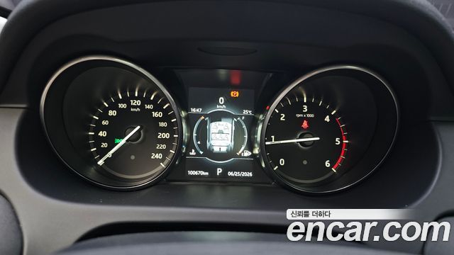 Land Rover Discovery Sport 2.0 TD4 SE (150PS) 2018 — фото 8