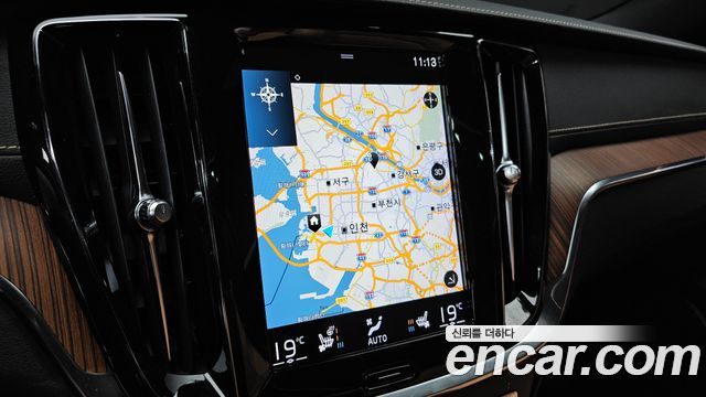 Volvo V60 Cross Country (II) B5 Pro AWD 2021 — фото 27