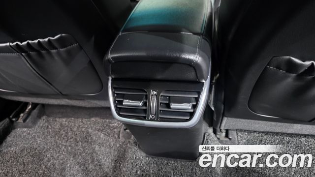 Hyundai Grandeur (IG) 2.5 Exclusice 2022 — фото 35