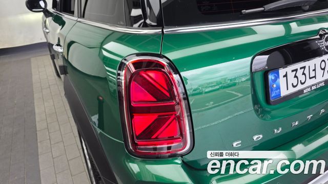 MINI Cooper Countryman Classic Plus 2nd 2023 — фото 23