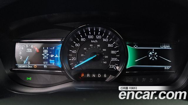 Ford Explorer 2.3 Limited 4WD 5th 2019 — фото 8