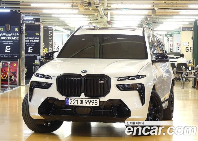 BMW X7 (G07) M60i xDrive M sport 6STR 2024 — фото 3