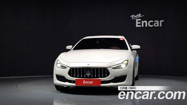 Maserati Ghibli 3.0 Diesel GranLusso 3rd 2019 — фото 3