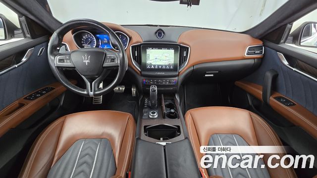 Maserati Ghibli 3.0 Diesel GranLusso 3rd 2019 — фото 7
