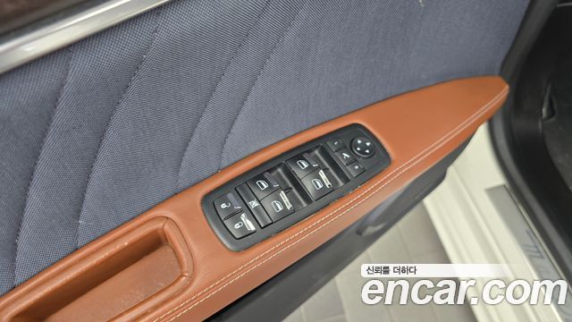 Maserati Ghibli 3.0 Diesel GranLusso 3rd 2019 — фото 34
