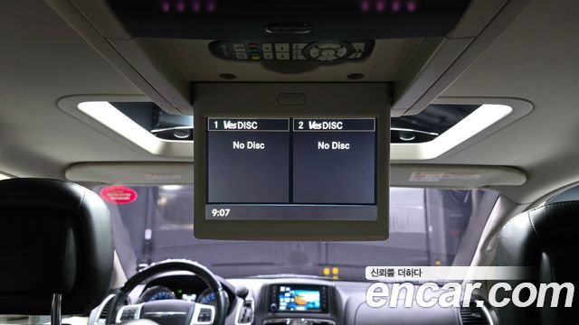 Chrysler Grand Voyager 3.6 LIMITED 2016 — фото 18