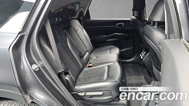 Kia Sorento (IV) Diesel 2.2 2WD Prestige 2023 — фото 11