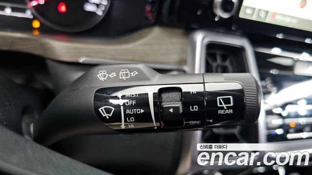 Kia Sorento (IV) Diesel 2.2 2WD Prestige 2023 — фото 17