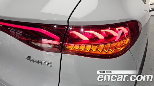 Mercedes-Benz EQE SUV (X294) EQE500 4MATIC Launch Edition 2023 — фото 29
