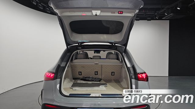 Mercedes-Benz EQE SUV (X294) EQE500 4MATIC Launch Edition 2023 — фото 36