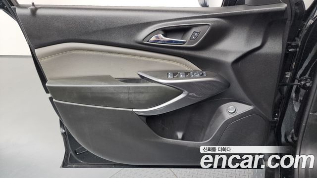 Chevrolet Trax Crossover 1.2 ACTIV 2024 — фото 30