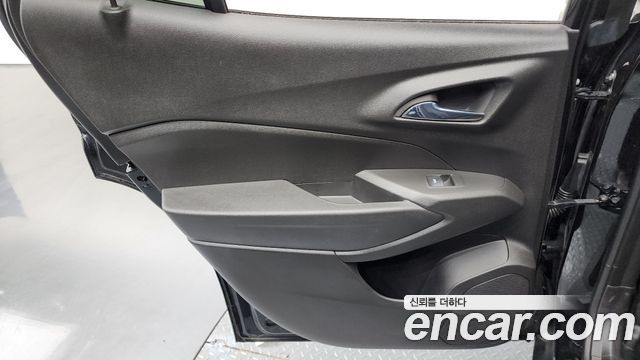 Chevrolet Trax Crossover 1.2 ACTIV 2024 — фото 31