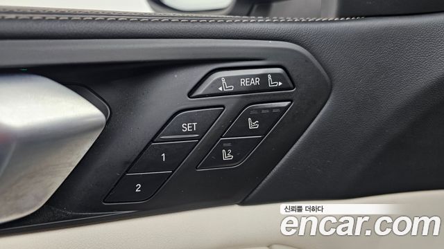 BMW X7 (G07) xDrive 40d M Sport 7 STR 2025 — фото 17