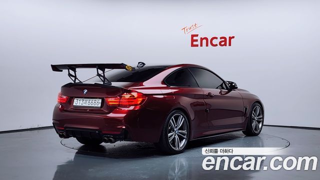 BMW 4 Series (F32) 428i M Sport Coupe 2017 — фото 2