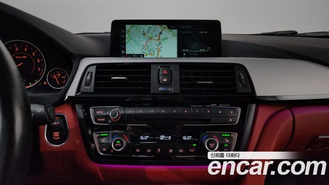 BMW 4 Series (F32) 428i M Sport Coupe 2017 — фото 12