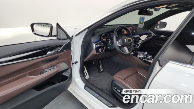 BMW 6 Series GT (G32) 630i xDrive M Sport 2023 — фото 10