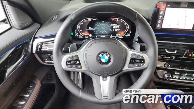 BMW 6 Series GT (G32) 630i xDrive M Sport 2023 — фото 13