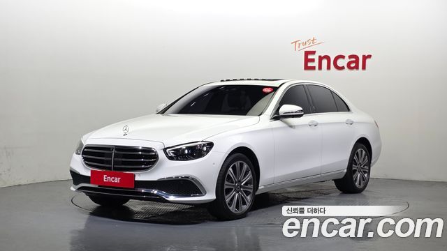 Mercedes-Benz E-Class (W213) E350 4MATIC Exclusive 2023 — фото 1