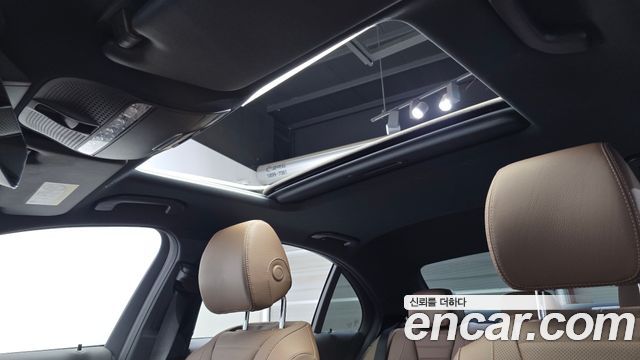 Mercedes-Benz E-Class (W213) E350 4MATIC Exclusive 2023 — фото 19