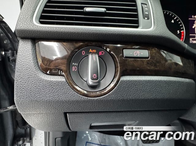 Volkswagen Passat 2.0 TDI B7 2015 — фото 16
