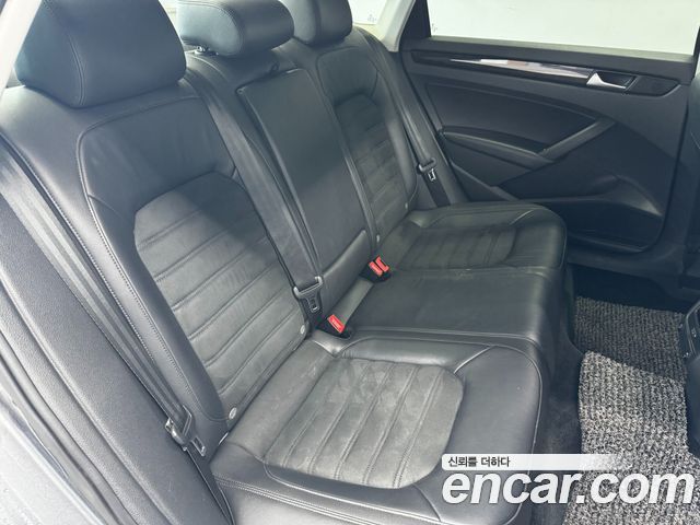 Volkswagen Passat 2.0 TDI B7 2015 — фото 23
