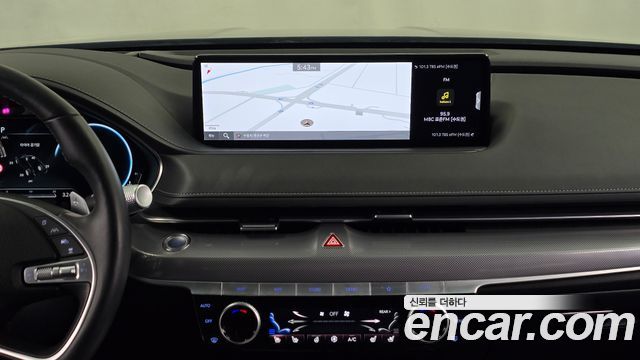 Genesis G80 (RG3) Gasoline 2.5 Turbo AWD 2022 — фото 14