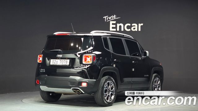 Jeep Renegade 2.0 Diesel Limited AWD 2017 — фото 2