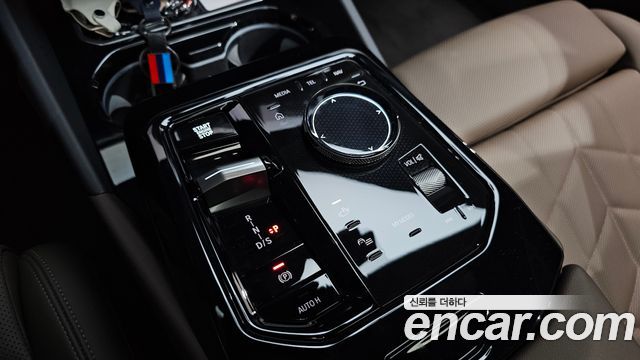 BMW 5 Series (G60) 520i M Sport 2024 — фото 9