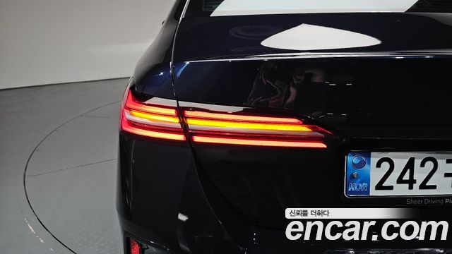 BMW 5 Series (G60) 520i M Sport 2024 — фото 29