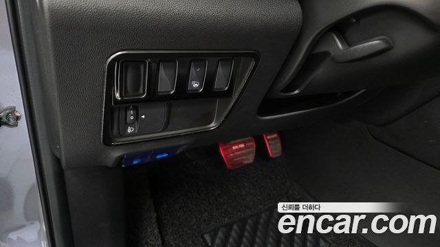 Renault Korea QM6 2.0 GDe LE 2WD 2020 — фото 17