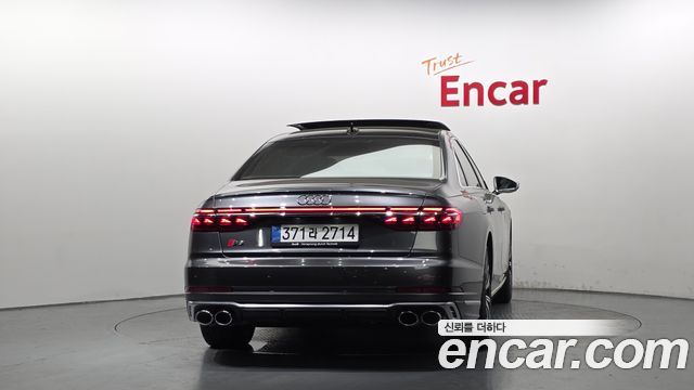 Audi S8 (D5) 4.0 TFSI Quattro LWB 2025 — фото 4