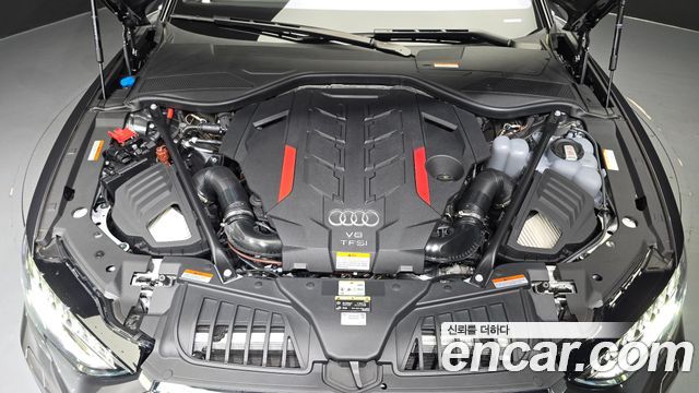 Audi S8 (D5) 4.0 TFSI Quattro LWB 2025 — фото 6