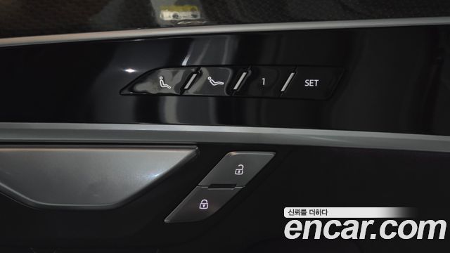 Audi S8 (D5) 4.0 TFSI Quattro LWB 2025 — фото 29