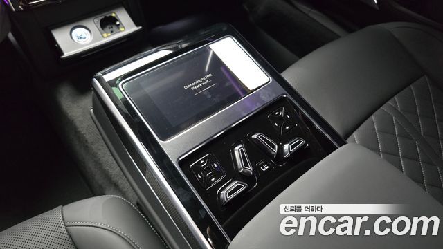 Audi S8 (D5) 4.0 TFSI Quattro LWB 2025 — фото 32