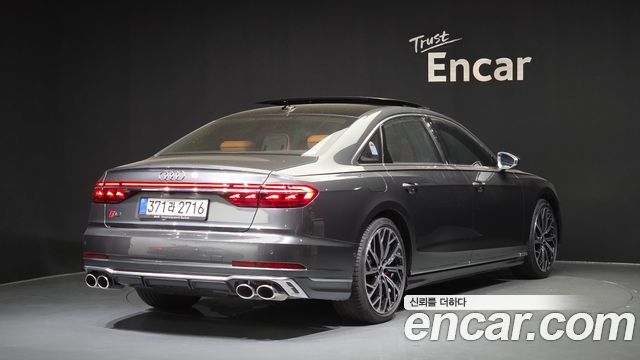 Audi S8 (D5) 4.0 TFSI Quattro LWB 2025 — фото 2
