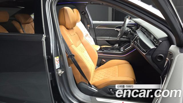 Audi S8 (D5) 4.0 TFSI Quattro LWB 2025 — фото 12