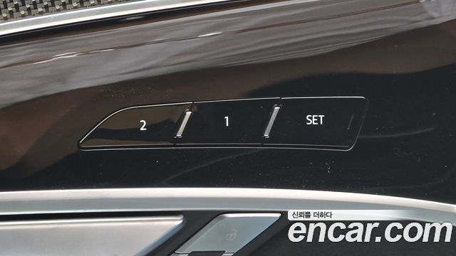 Audi S8 (D5) 4.0 TFSI Quattro LWB 2025 — фото 14