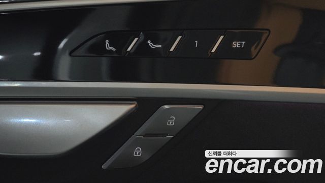 Audi S8 (D5) 4.0 TFSI Quattro LWB 2025 — фото 29
