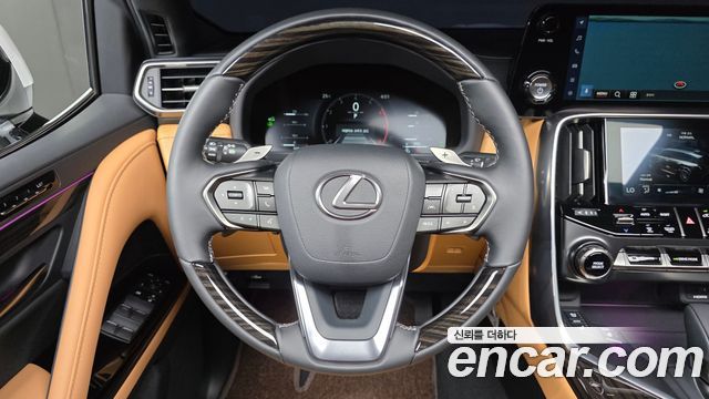 Lexus LX (IV) 700h Luxury 2025 — фото 15