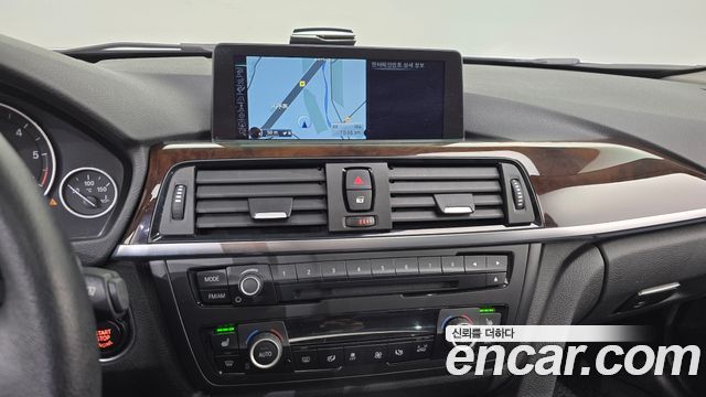 BMW 3 Series (F30) 320d xDrive 2015 — фото 12