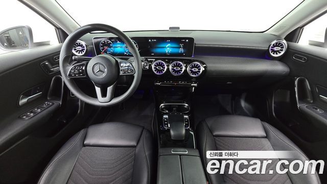 Mercedes-Benz A-Class (W177) A250 4MATIC Sedan 2020 — фото 7