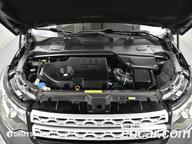 Land Rover Discovery Sport 2.0 TD4 HSE Luxury 2019 — фото 6