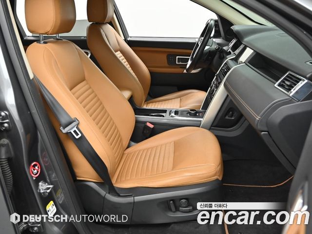 Land Rover Discovery Sport 2.0 TD4 HSE Luxury 2019 — фото 10