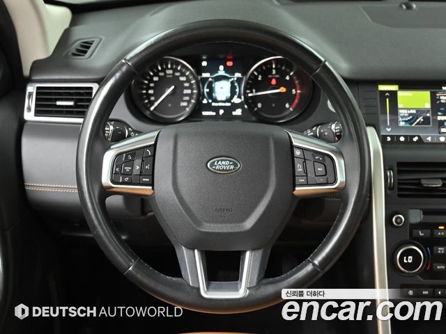 Land Rover Discovery Sport 2.0 TD4 HSE Luxury 2019 — фото 17